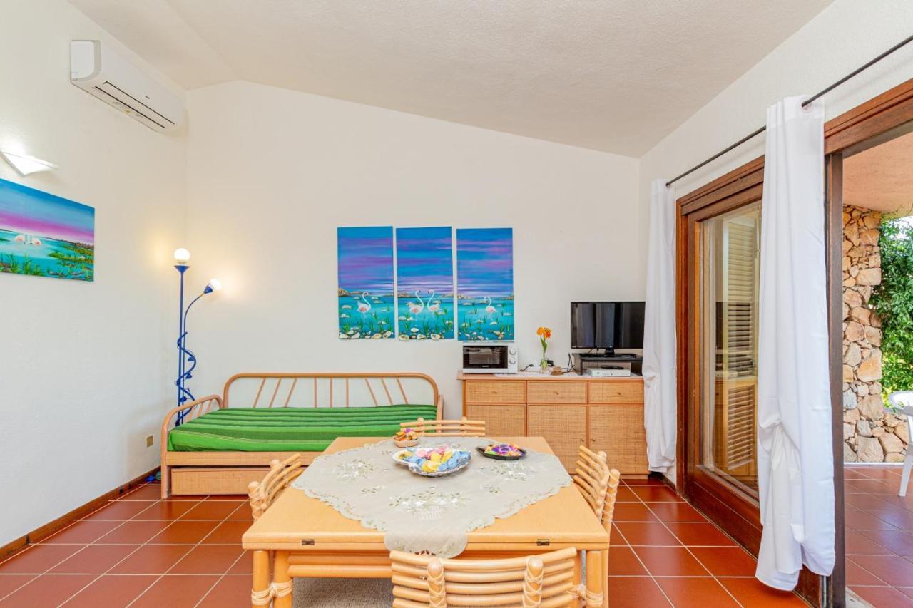 Appartamento Cala Paradiso Сан-Теодоро Экстерьер фото